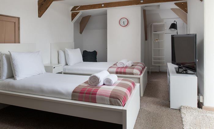 The Cors Country House